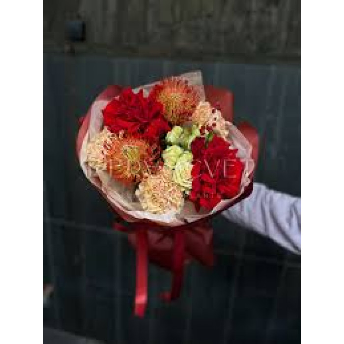 Леукоспермум в Макинске