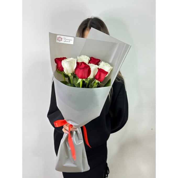 Букет из 9 роз микс Букет из 9 роз микс