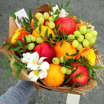 Букет из вкусняшек Букет из вкусняшек