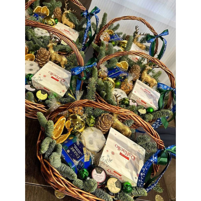 Подарочная корзина стандарт